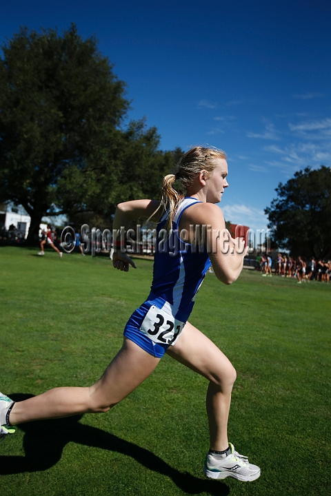 2013SIXCHS-145.JPG - 2013 Stanford Cross Country Invitational, September 28, Stanford Golf Course, Stanford, California.